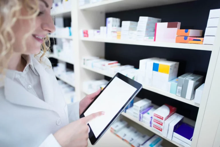 Aprire una farmacia online: come e perché
